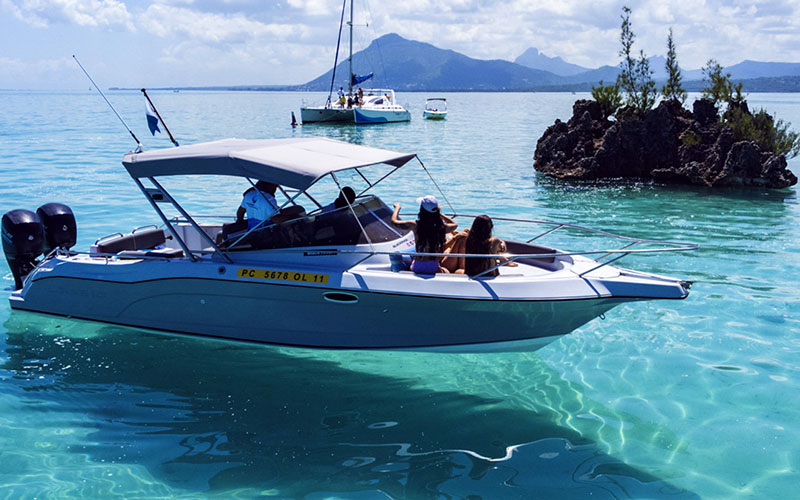 west-speedboat